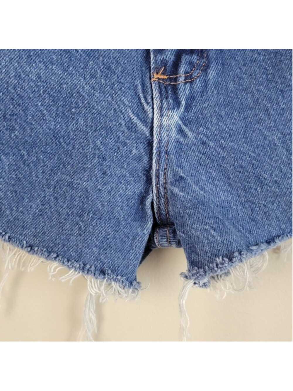 Vintage Rustler Cutoff High Rise Medium Blue Frayed Jean Mom Relaxed Shorts 2 4 - Picture 7 of 11
